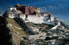 B4：拉薩、日喀則、珠峰、樟木、友誼橋6日游