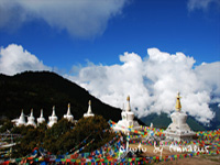 川藏南線成都、新都橋、波密、山南、珠峰14日游