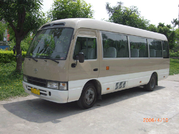 成都租豐田柯斯達(dá)(考斯特)