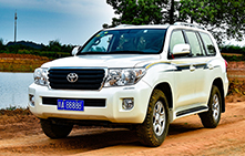 越野車(chē)-豐田陸地巡洋艦