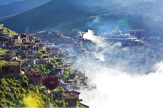 五一小長(zhǎng)假自駕色達(dá)觀天葬 五一小長(zhǎng)假自駕色達(dá)觀天葬