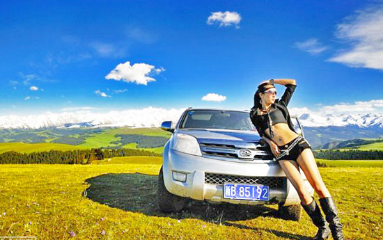 8月15日重慶、成都汽車租賃公司多家被騙23輛豪車在成都一倉(cāng)庫(kù)發(fā)現(xiàn)