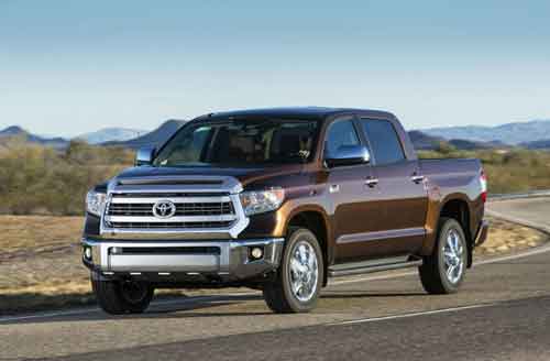 成都有租車去西藏拉薩的嗎？